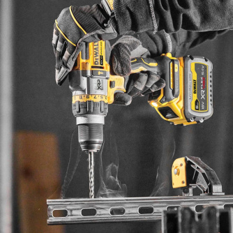 Купить Дрель аккумуляторная DEWALT  DCD 999 NT фото №12